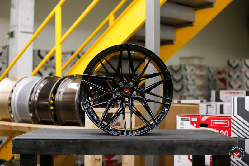Vossen Forged EVO-5R - 20x11 - ET-6 - 5x115 - 71.5 - GB - GLOSS BLACK