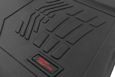 19-24_gmc_1500_sure-fit_floor_mats_fronts-m-21612a_2_1_1.jpg