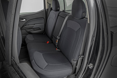 colorado-canyon-install-cupholder.jpg