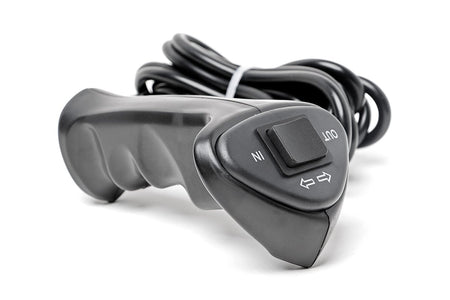 electric-winch-proseries-remote_3.jpg