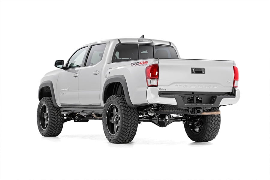 toyota-16-tacoma-silver-rd-studio-748n2_1_3.jpg