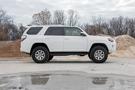 toyota-lift-kit_76620-white4runner3_1_2_5.jpg
