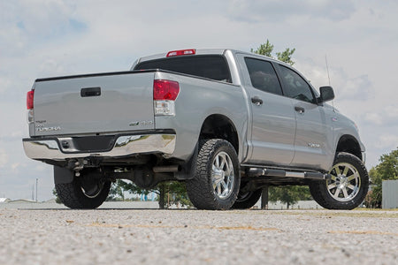 toyota-lift-kit_76720-silvertundra4_1_1_3.jpg